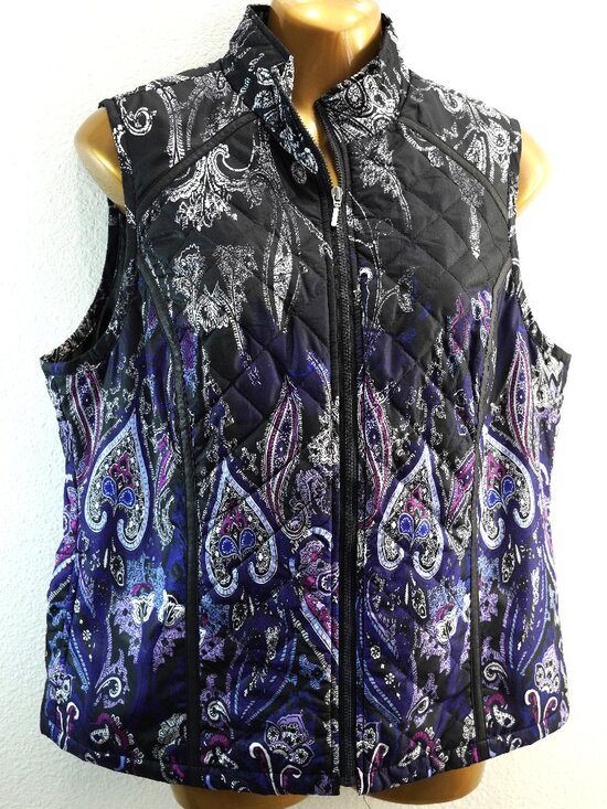 Zenergy by Chico's Jackets & Blazers - Chico's Zenergy Quilted Paisley Vest size 1